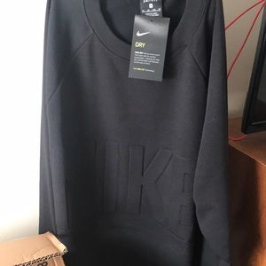 Nike Dri-fit crop pullover